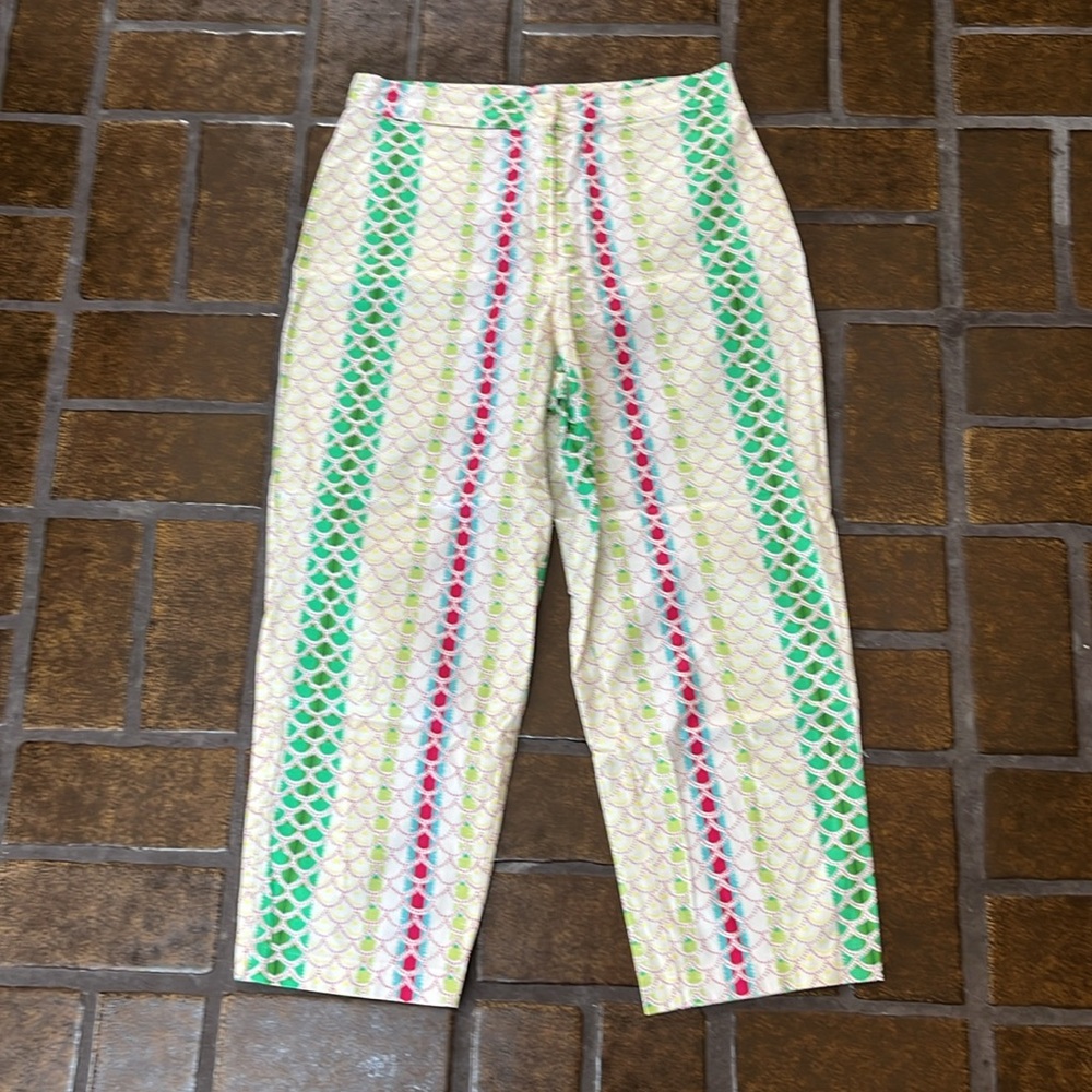 Vintage A Perfect Day In Paradise Colorful Scalloped Print High Waist Capri Pant